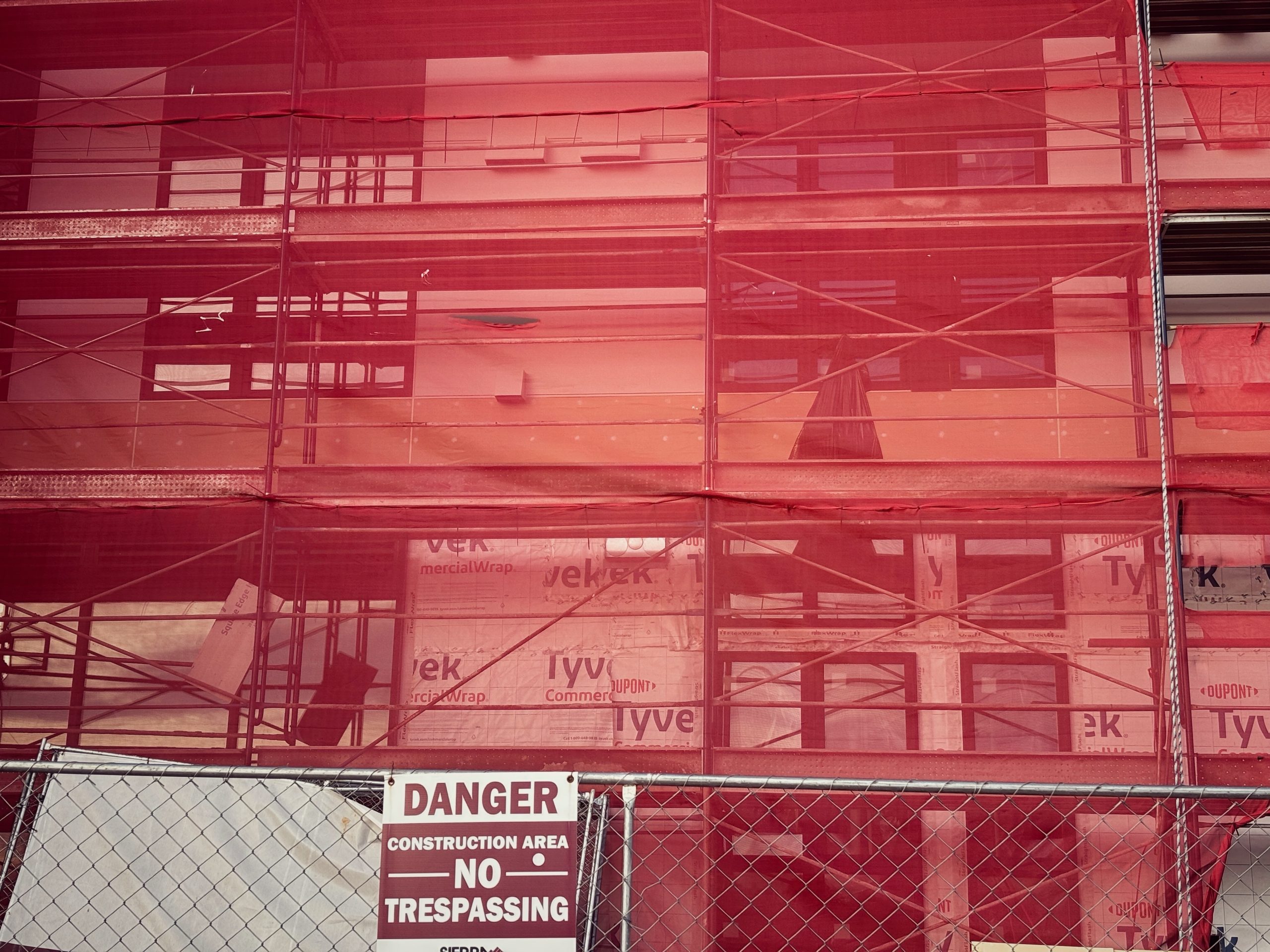 Slog AM: Hormuz Is (Mostly) Open; Pedestrian Deaths Are Up in Seattle; and No, You’re Not Imagining Things, Your Seasonal Allergies Really Are Getting Worse