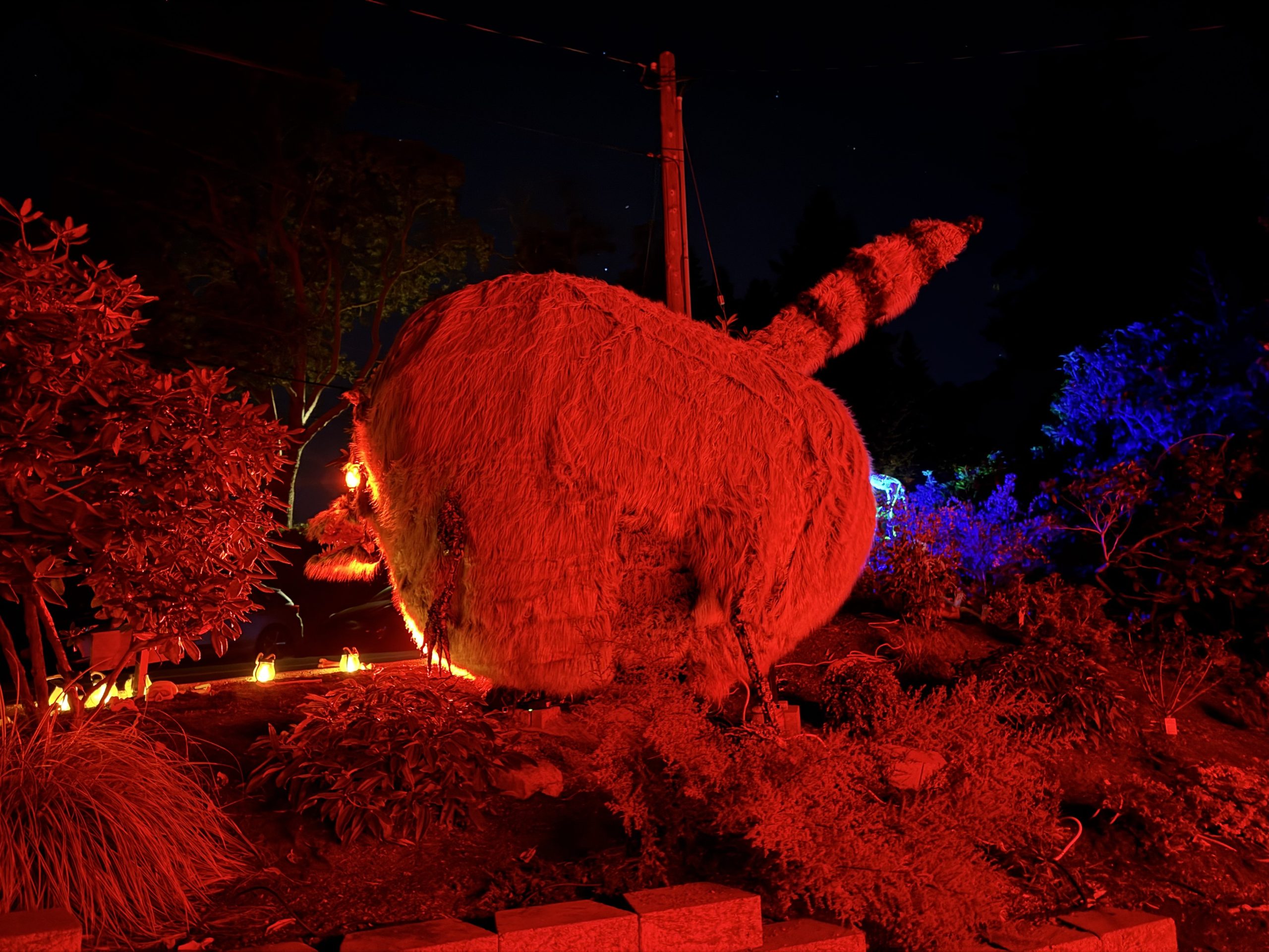 The Oatmeal and His Brother Built Jimothy’s Evil Dad to Haunt Bainbridge Island This Halloween